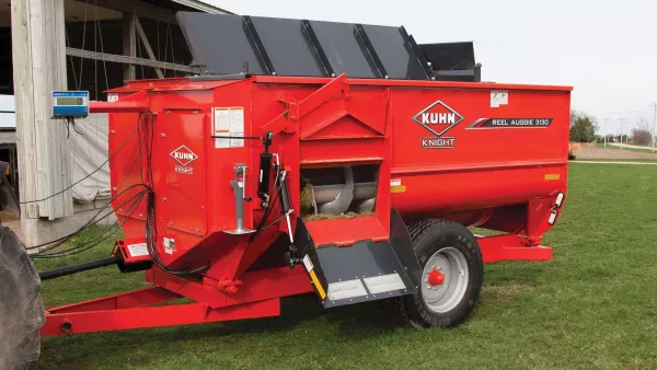 KUHN Knight 3100 Series Reel Mixers | KUHN