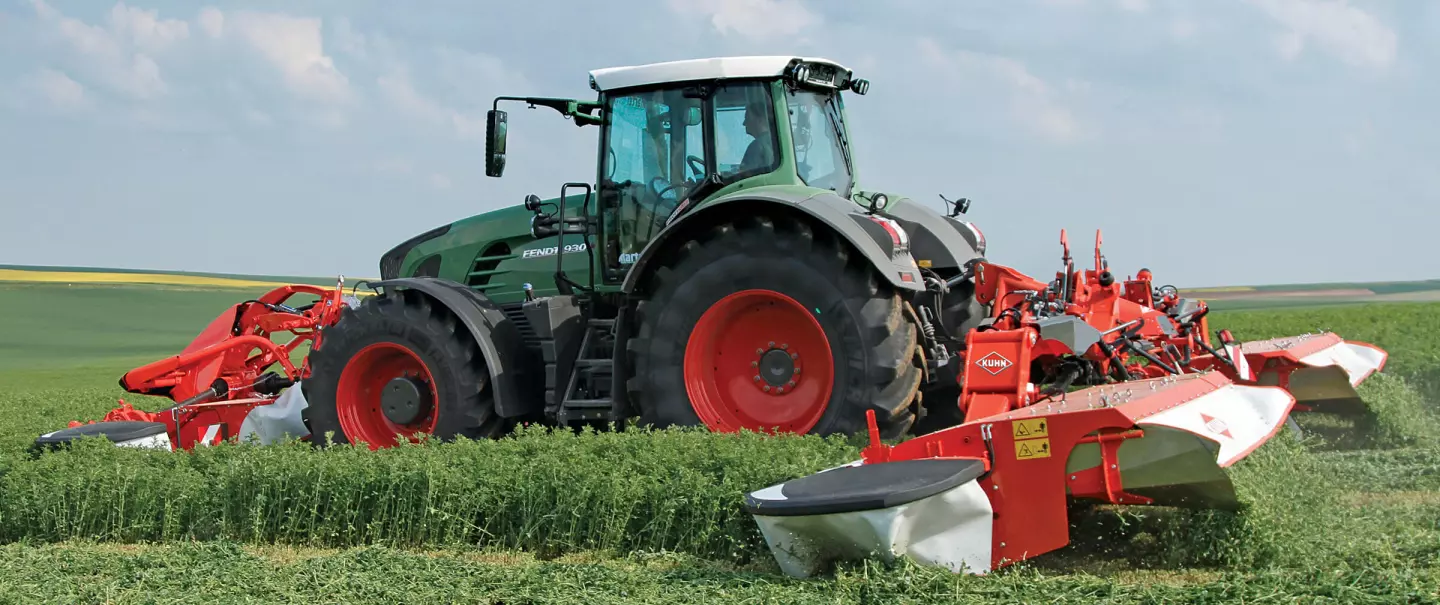 KUHN FC Triple Mower Conditioner Combination | KUHN